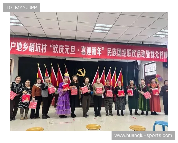 印尼全队受邀总统府邸聚餐 围成一圈载歌载舞庆荣耀团结时刻难忘